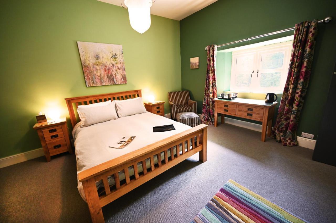 The Old Vicarage B&B, Corris มาฮันเล็ธ ภายนอก รูปภาพ